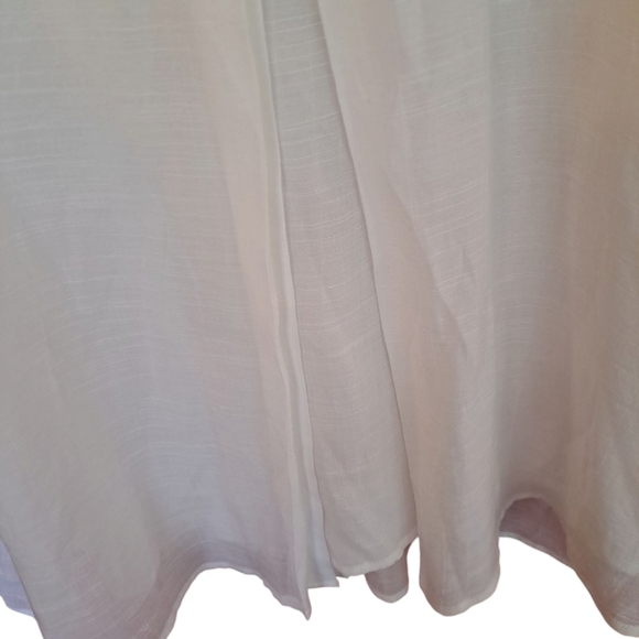 Forgotten Grace L lagenlook Rayon Poly Bell Sleeve White Blouse Pleat Front Back - Picture 2 of 5